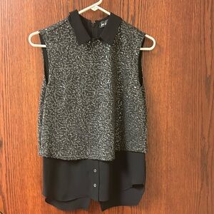 Super cute sleeveless Glitter top.